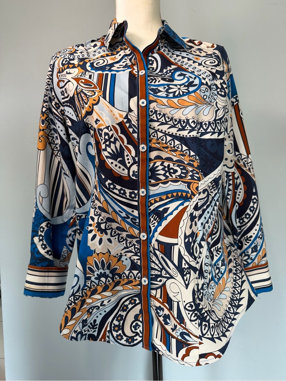 Chico's Blue Paisley Button-Down No Iron Shirt with Brown Accents - Picture 1 of 5
